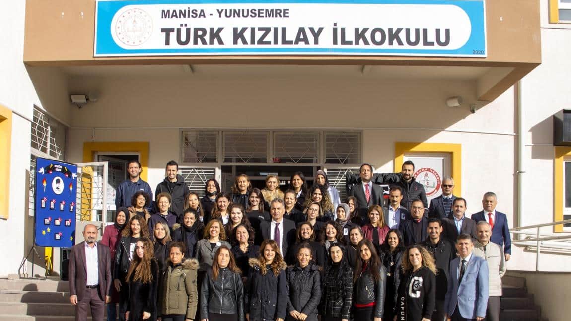 Türk Kızılay İlkokulu Fotoğrafı